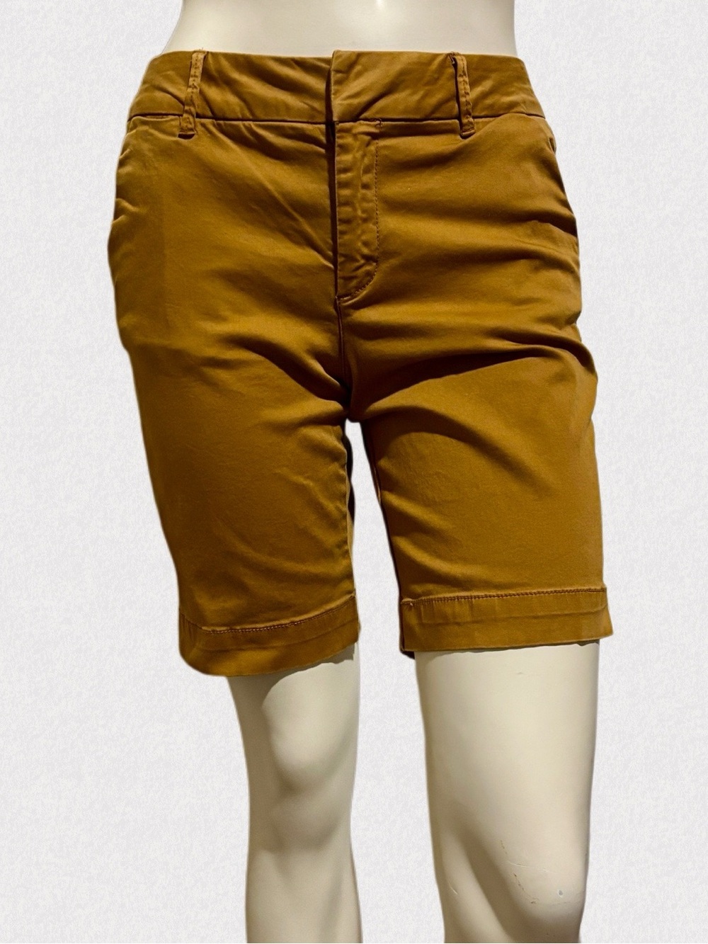 Böhme Bermuda Shorts Size 28 EUC Mid Rise Stretch Chino Casual Summer